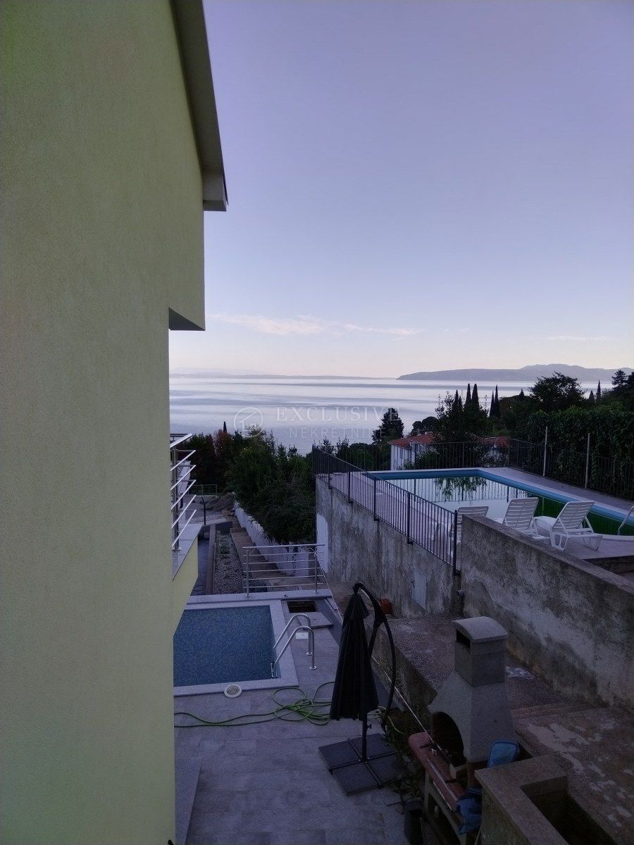 Stanovanje Lovran, 105m2