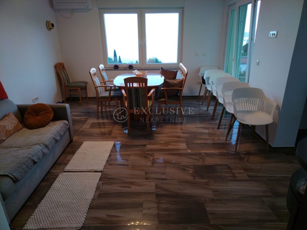 Stanovanje Lovran, 105m2
