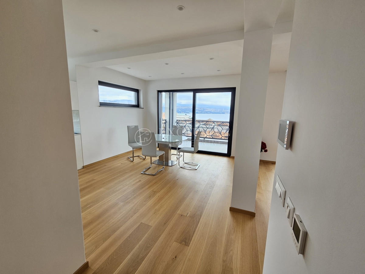 Stanovanje Opatija - Centar, Opatija, Ne, 127m2