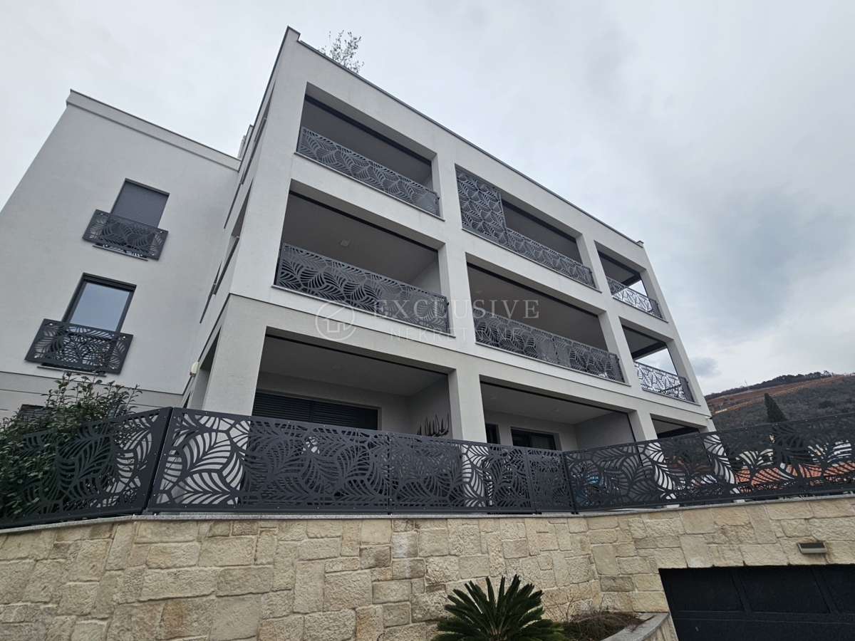 Stanovanje Opatija - Centar, Opatija, Ne, 127m2