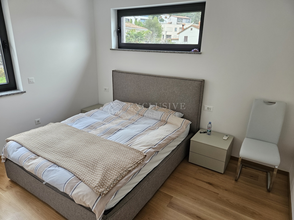 Stanovanje Opatija - Centar, Opatija, Ne, 127m2