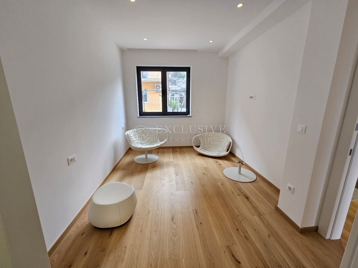 Stanovanje Opatija - Centar, Opatija, Ne, 127m2