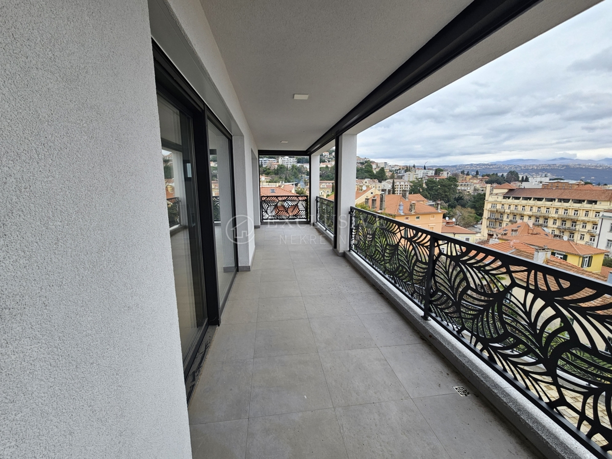 Stanovanje Opatija - Centar, Opatija, Ne, 127m2