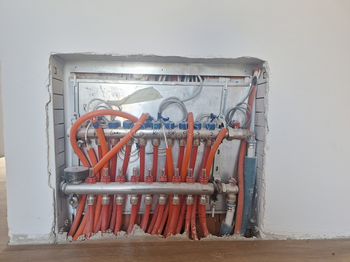 Hiša Dobrinj, 250m2