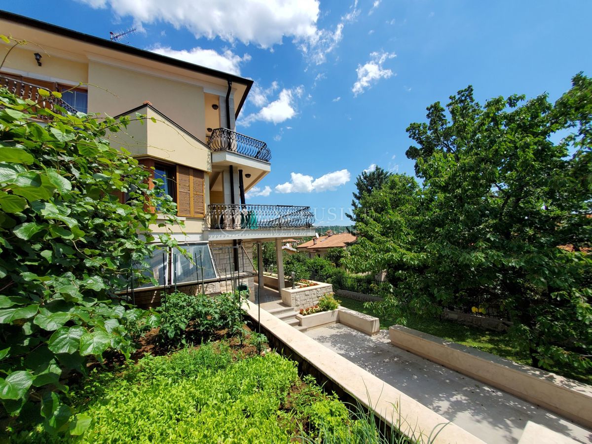 Hiša Volosko, Opatija, 350m2