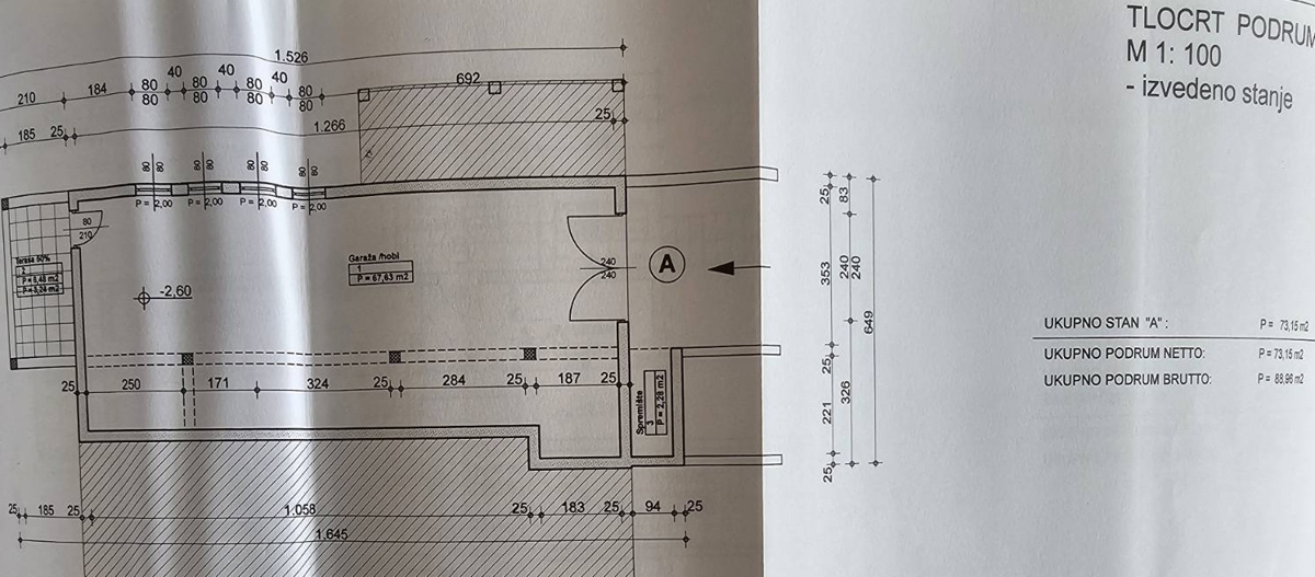 Redka priložnost: velika vila z apartmaji v bližini morja