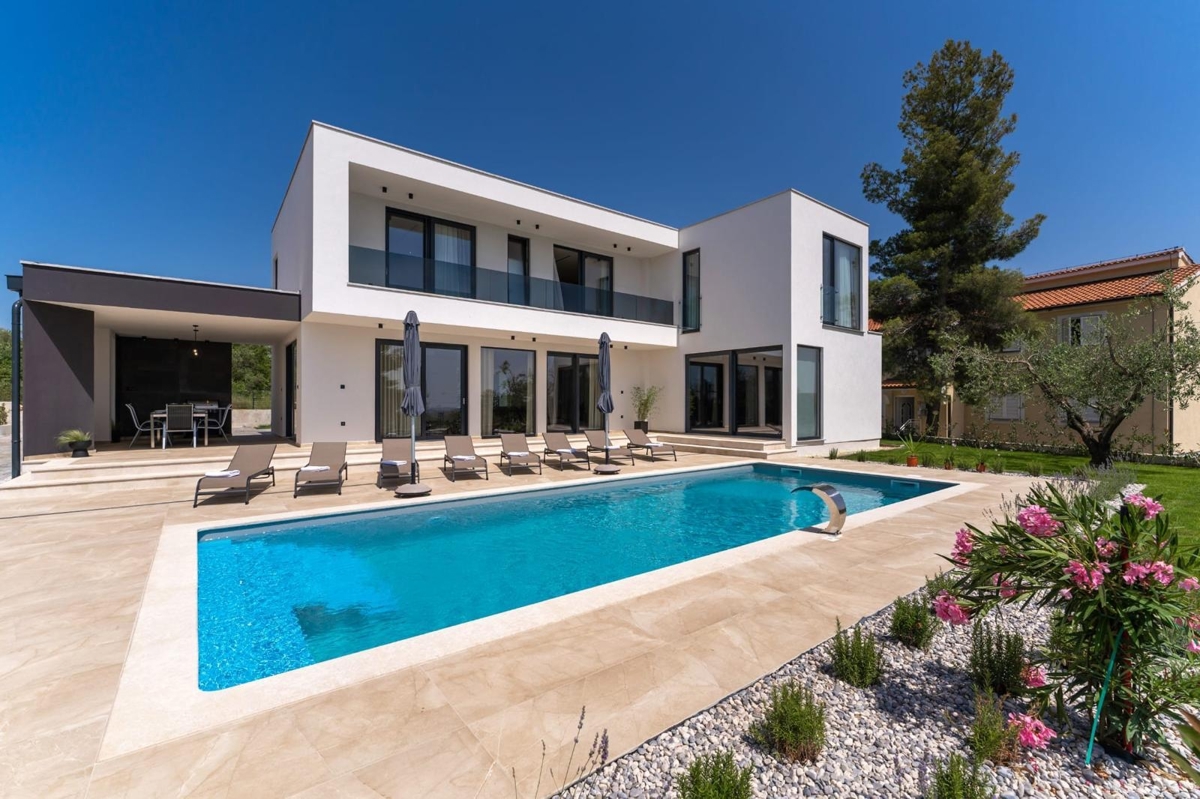 Luksuzna vila, 296 m2 - Vabriga