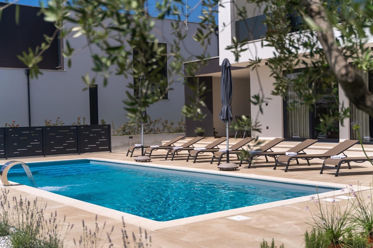 Luksuzna vila, 296 m2 - Vabriga