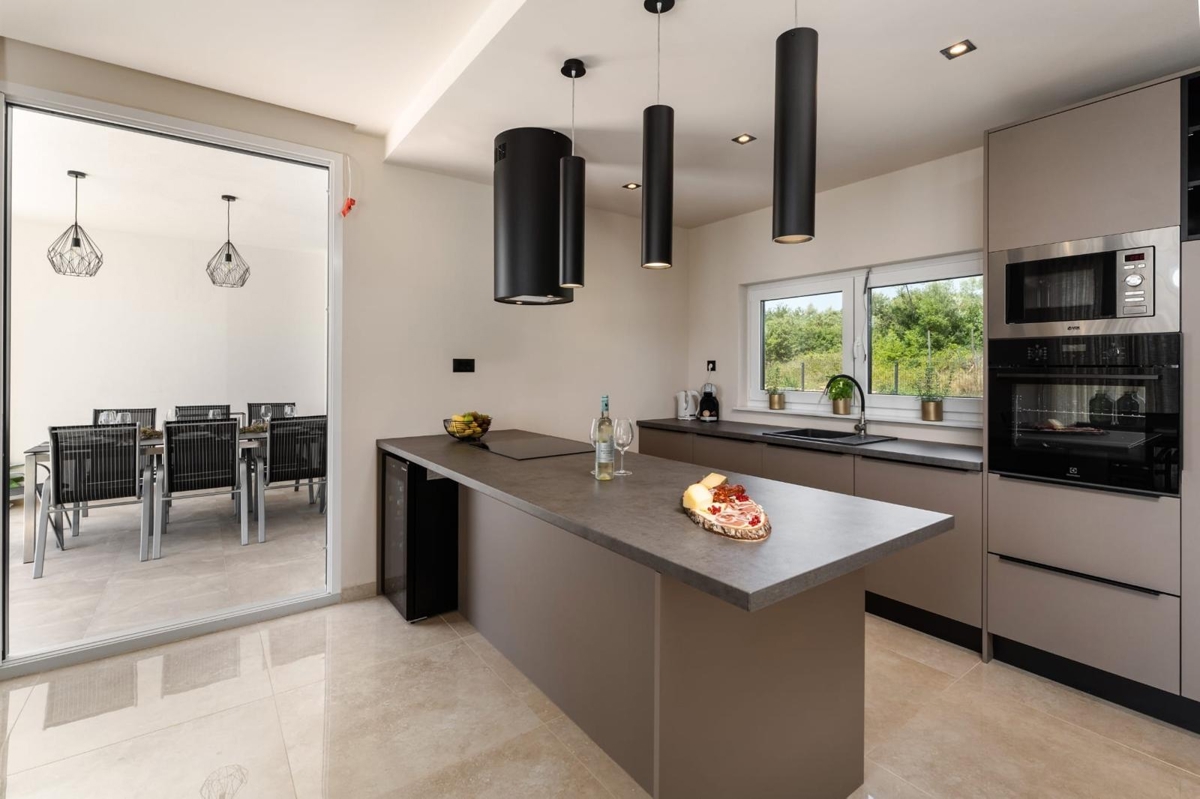 Luksuzna vila, 296 m2 - Vabriga