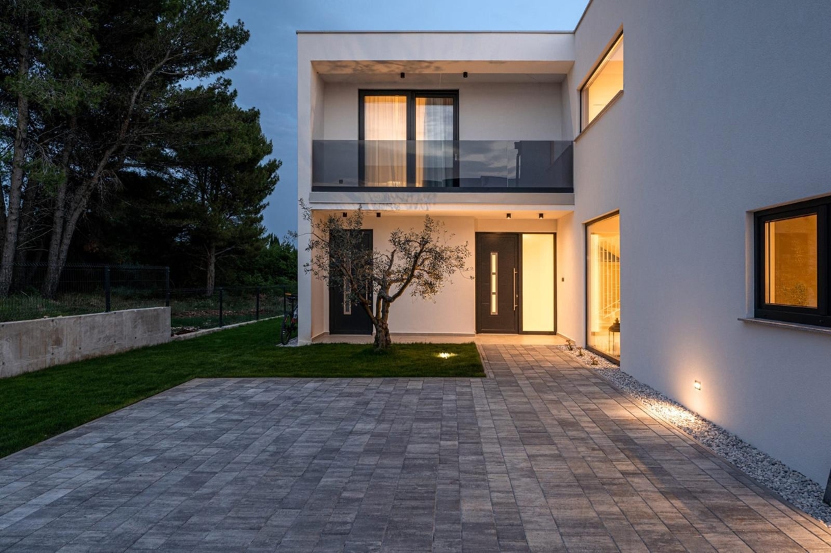 Luksuzna vila, 296 m2 - Vabriga