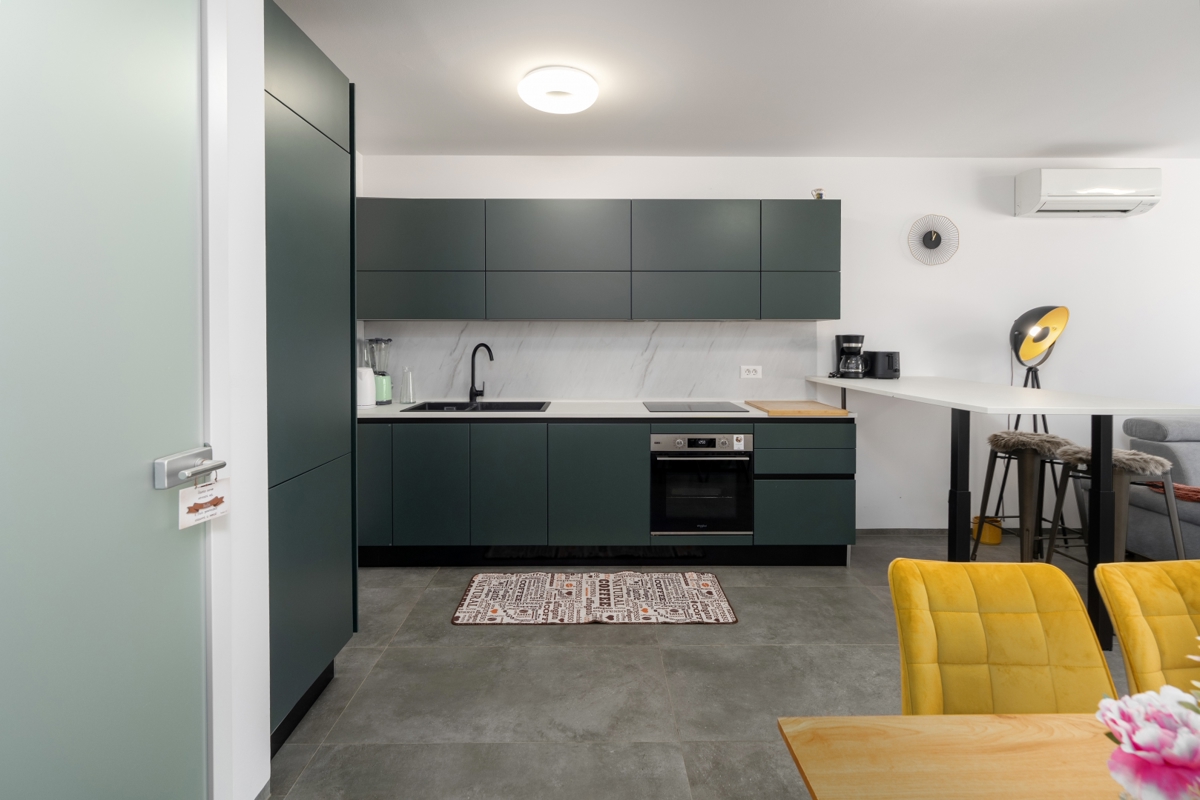 Funtana novogradnja - Apartma v pritličju 500 m od plaže