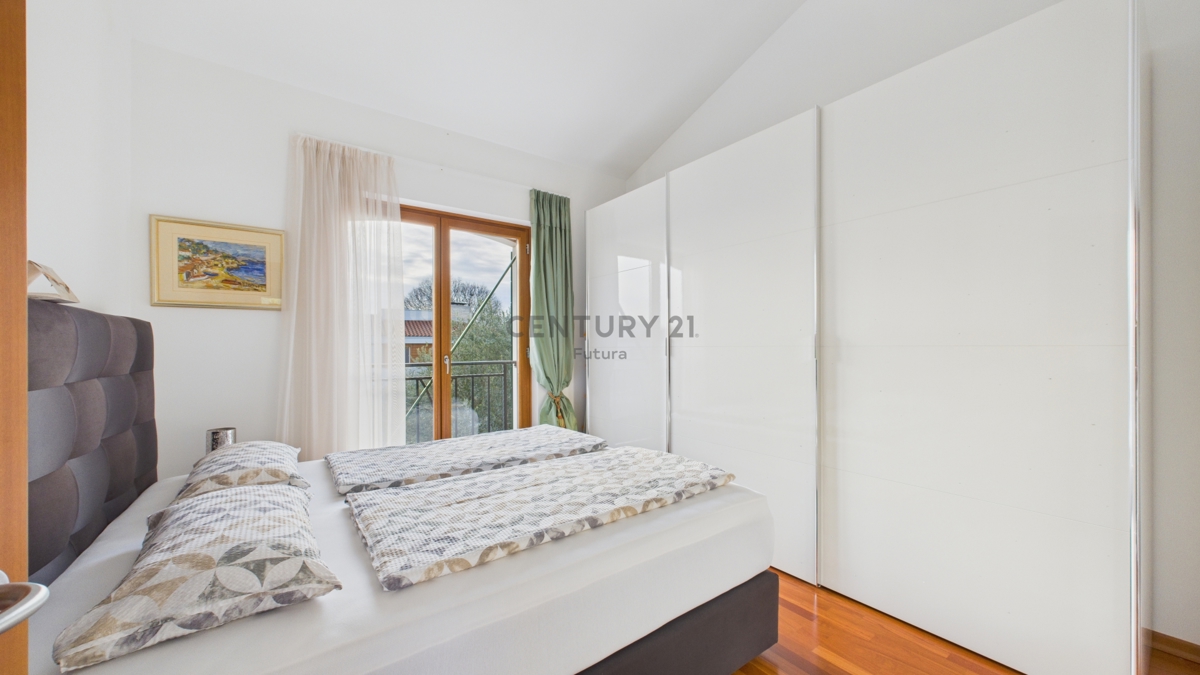 Vabriga - prostorno stanovanje 113 m2, 1. nadstropje