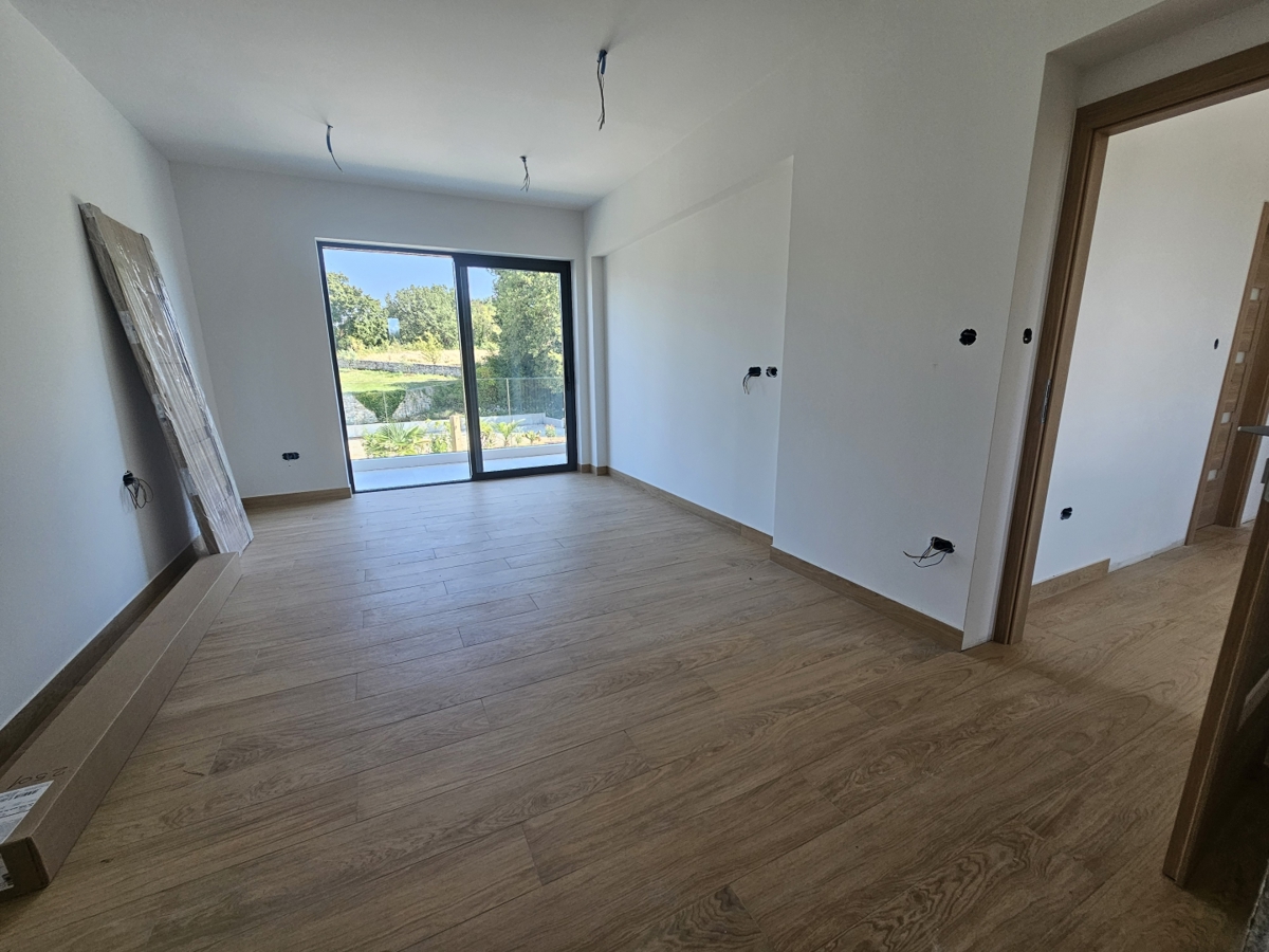 Moderna hiša v Istri blizu Poreča - idealna za družino ali počitnice!