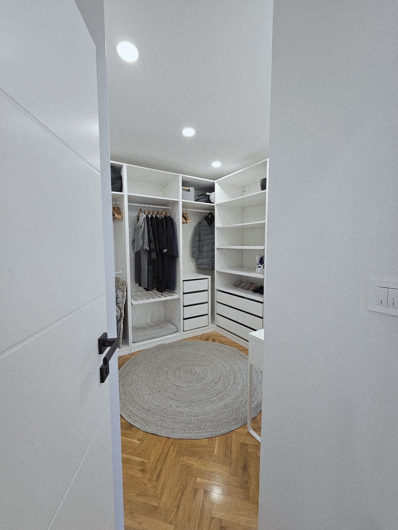 Poreč – Moderno stanovanje 100 m², 800 m od centra in morja