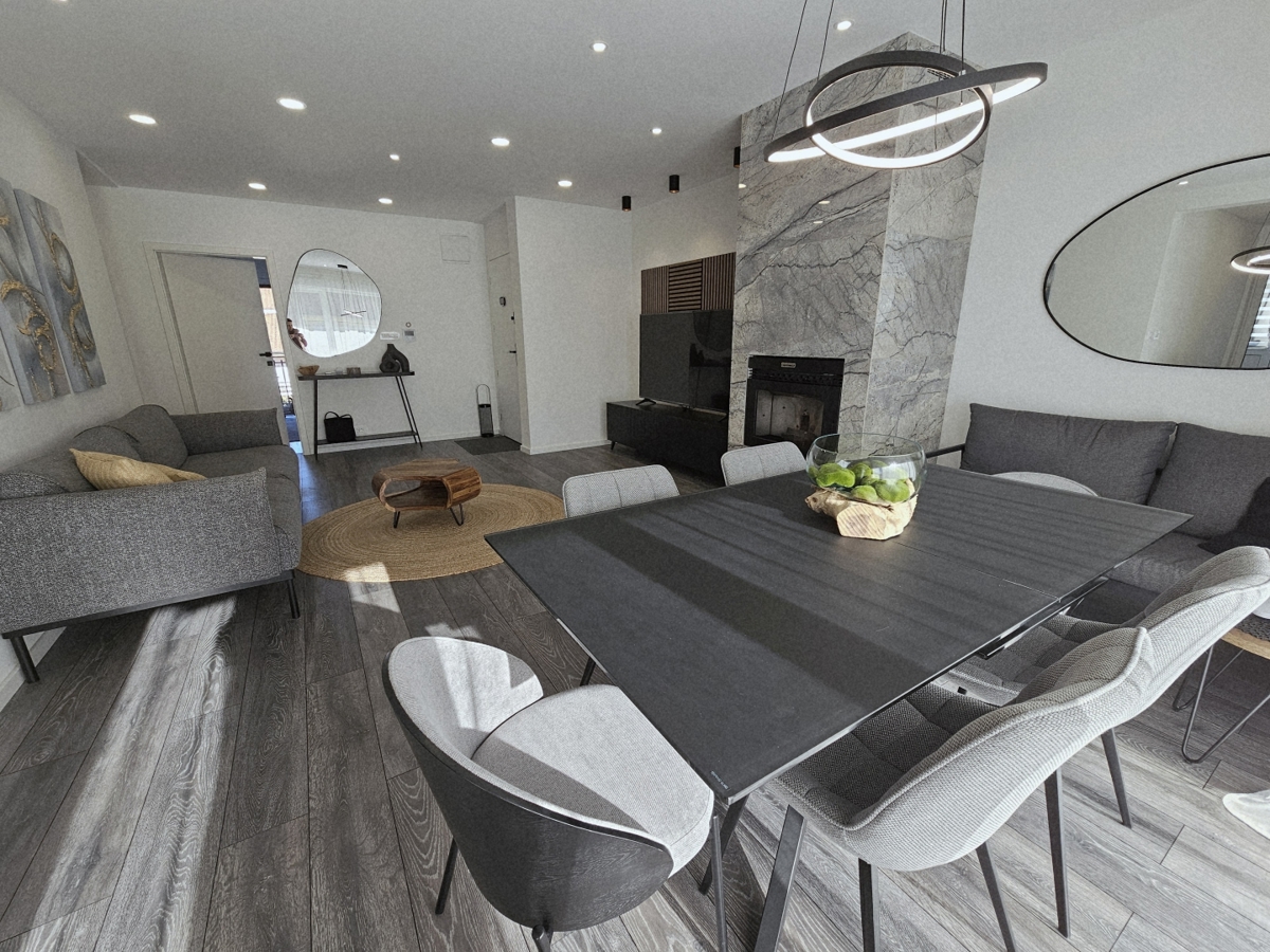 Poreč – Moderno stanovanje 100 m², 800 m od centra in morja