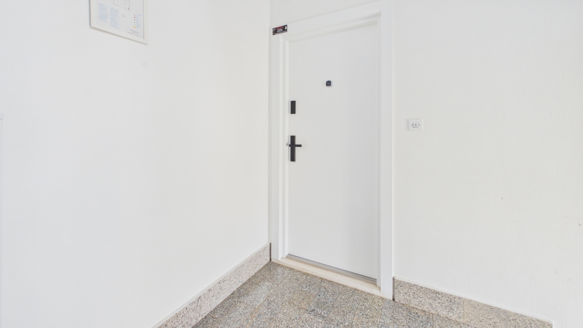 Poreč – Moderno stanovanje 100 m², 800 m od centra in morja