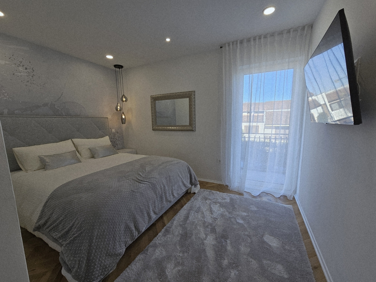 Poreč – Moderno stanovanje 100 m², 800 m od centra in morja