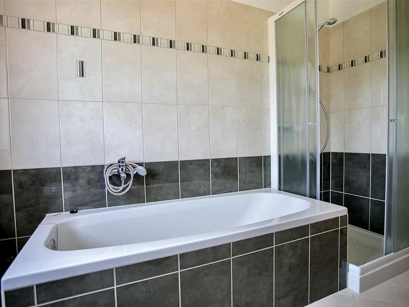 Poreč - Ekskluzivno v naši ponudbi! VRHUNSKA PRILOŽNOST – moderna vila z bazenom in odprtim pogledom na morje