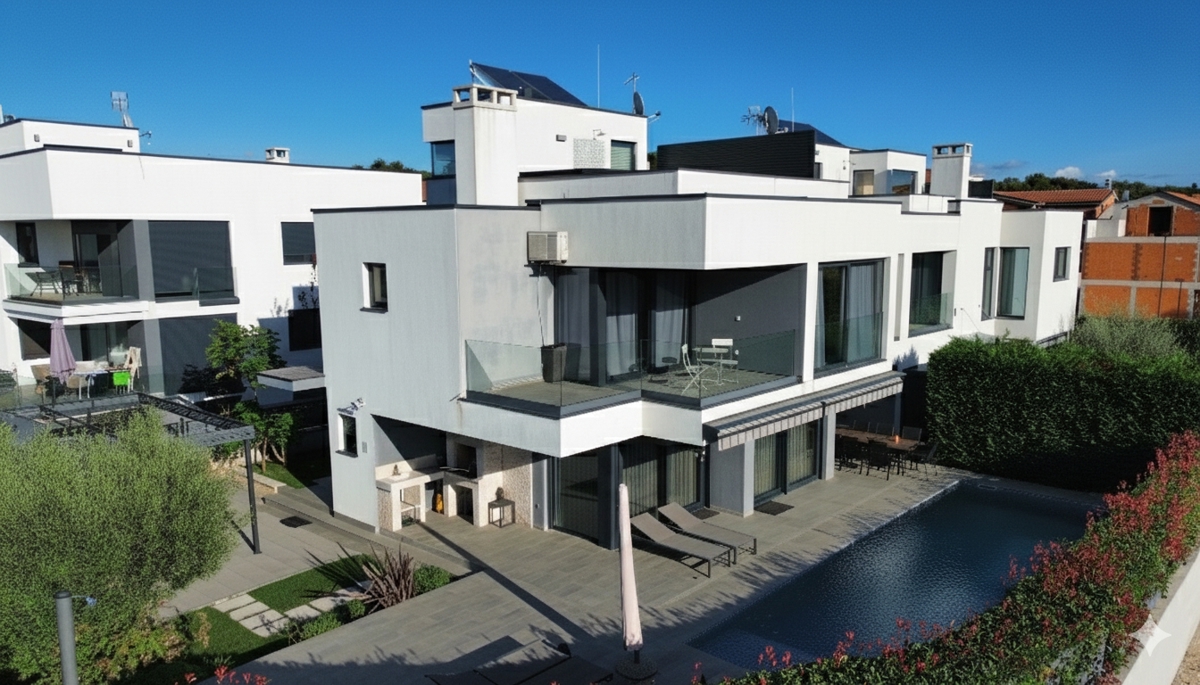 Edinstvena vila vrhunske arhitekture v Poreču