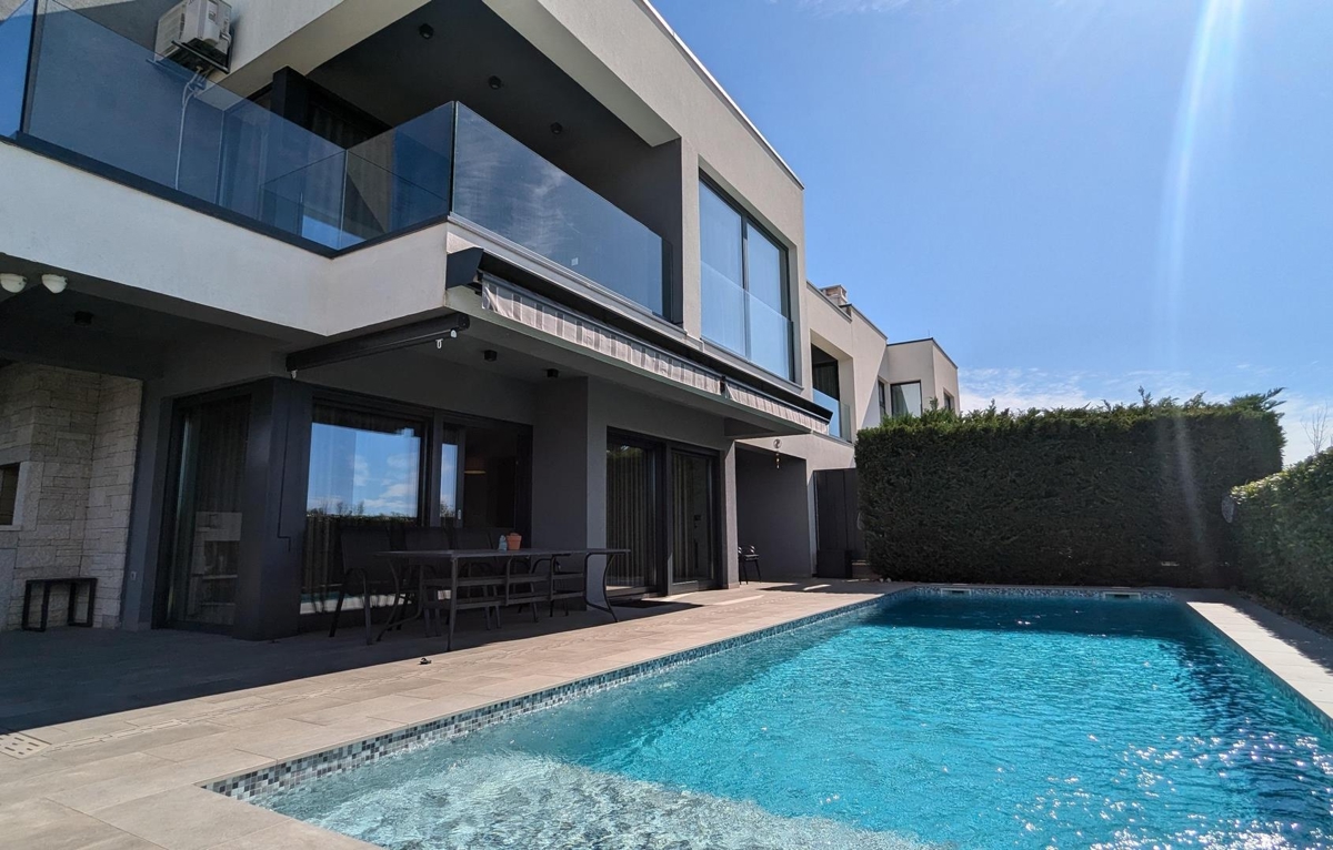 Edinstvena vila vrhunske arhitekture v Poreču