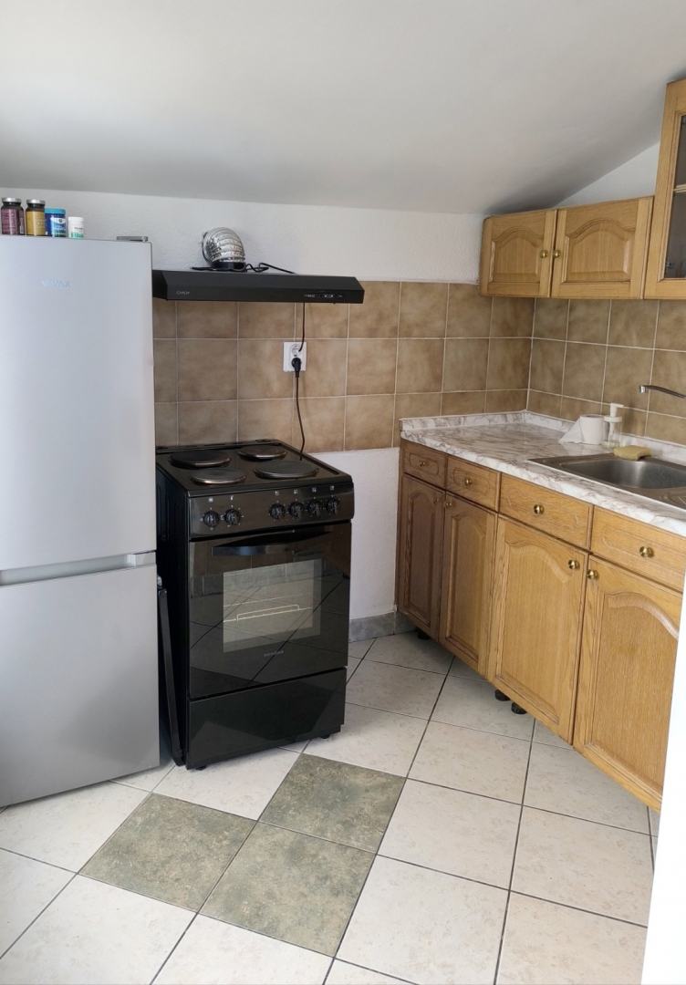 Center Poreča! Popolnoma prenovljeno stanovanje 49 m2