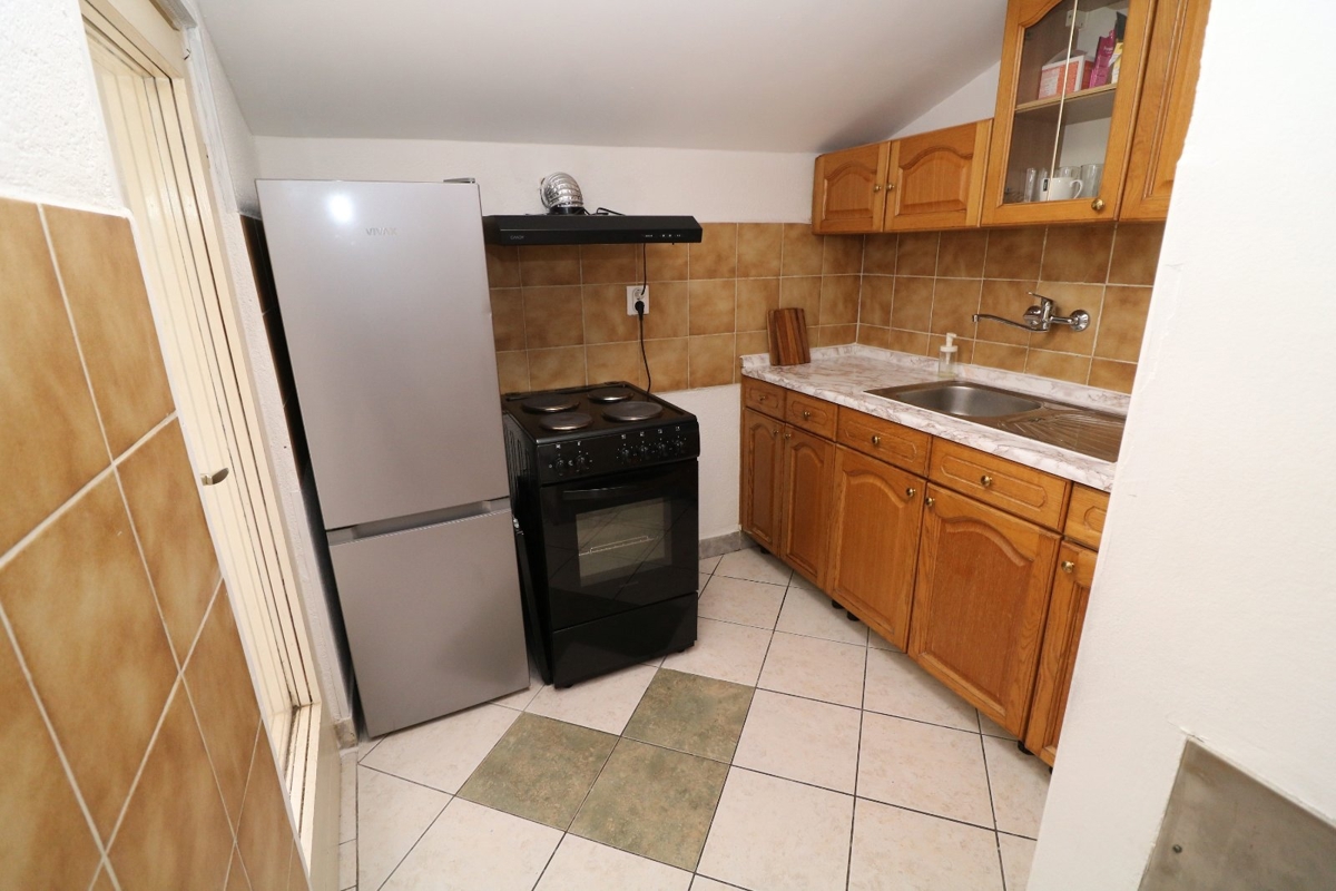 Center Poreča! Popolnoma prenovljeno stanovanje 49 m2