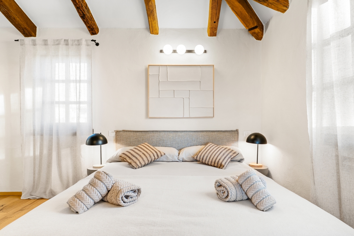 Istra - prenovljena vila z bazenom, 5 spalnic, kategorizacija 4★, mirna lokacija