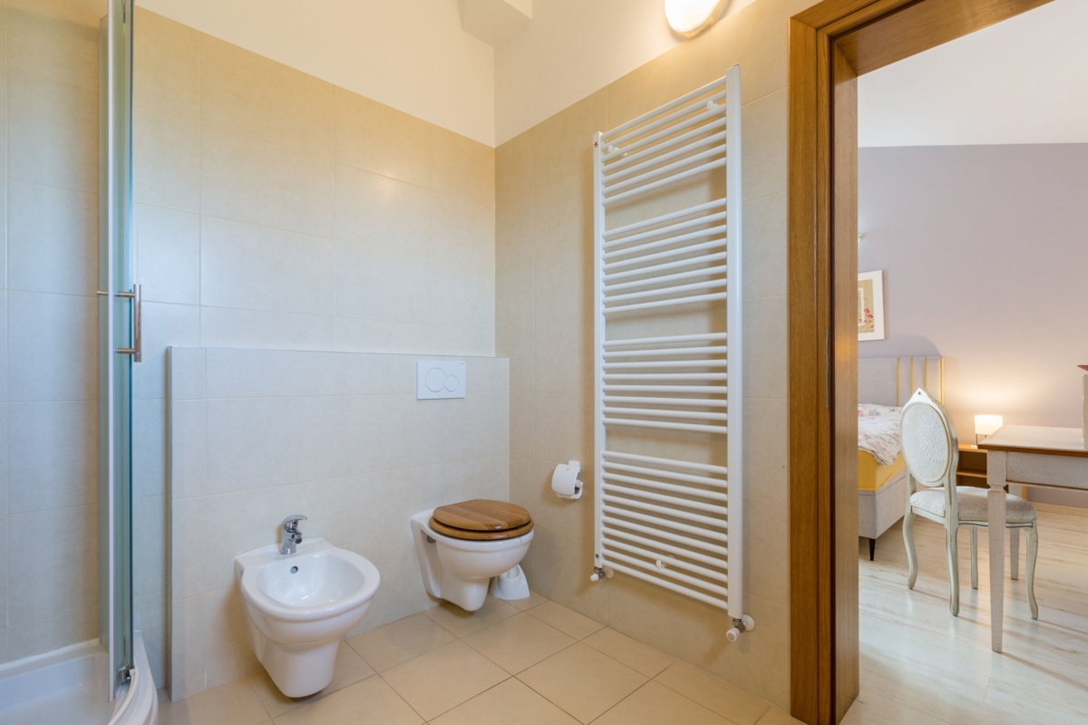 Samostojna hiša z bazenom s pogledom na pravljični Motovun