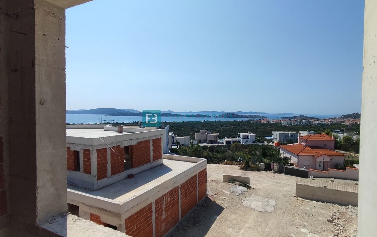 VODICE, nov projekt, luksuzna vila, pogled na morje, bazen, V3