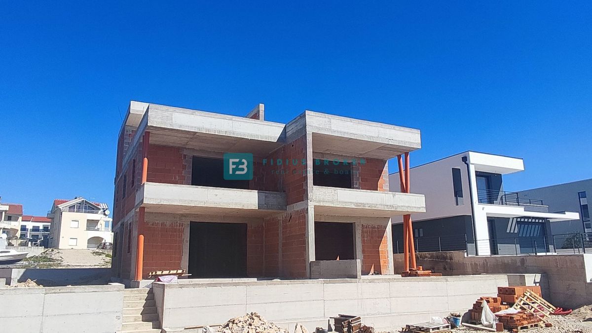 VODICE, novogradnja, dvoetažno stanovanje, pogled na morje, strešna terasa