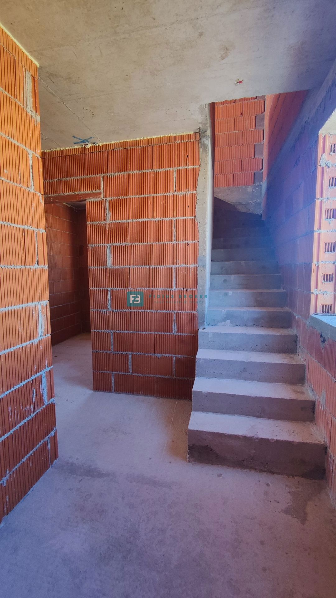 VODICE, novogradnja, dvoetažno stanovanje, pogled na morje, strešna terasa