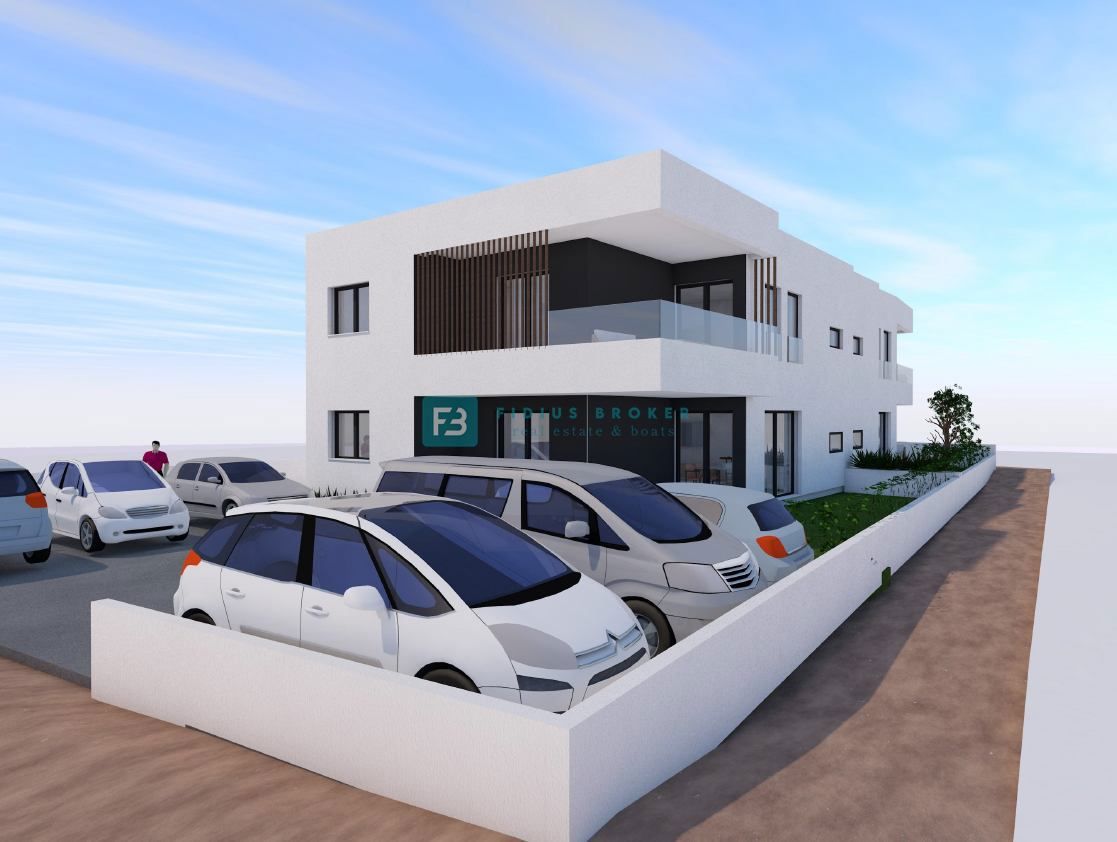 VODICE, novogradnja, pritličje, vrt 51 m2, 3 spalnice, shramba