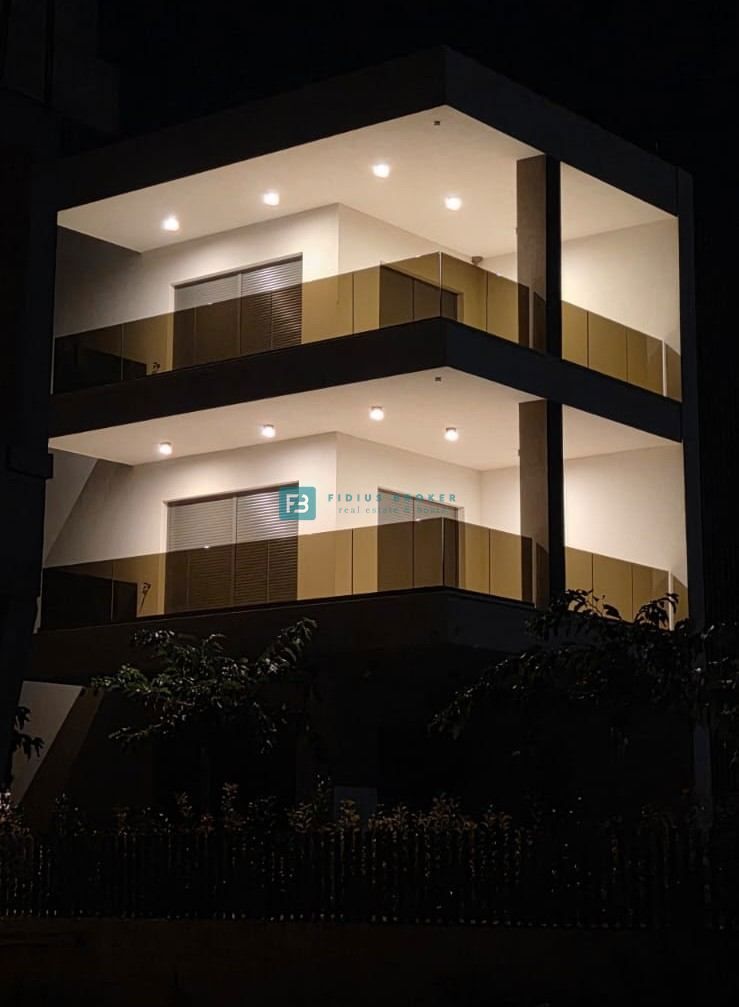 VODICE, novogradnja, 350 m od plaže, 2. nad., pogled na morje