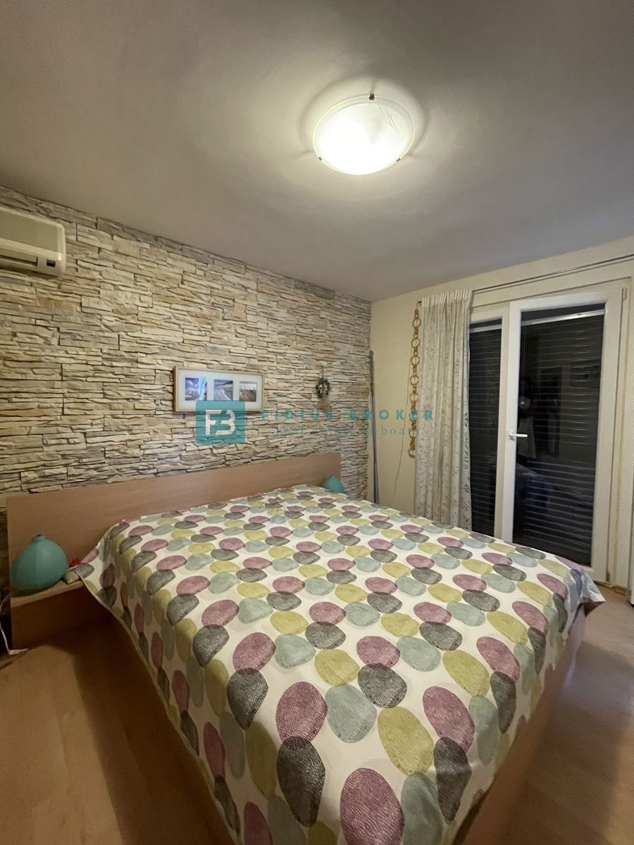 TISNO, čudovita samostojna hiša, 60 m od plaže, odprt pogled na morje