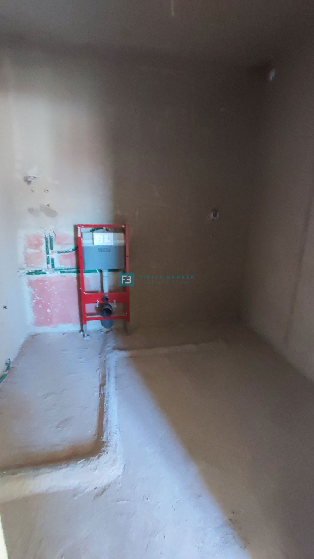 VODICE, novogradnja, 200 m do plaže, dvoetažni apartma, terasa