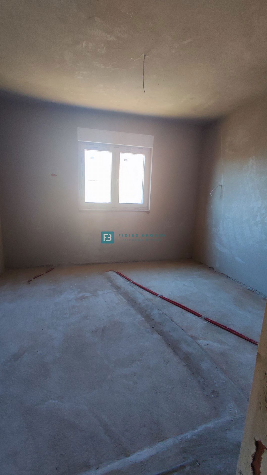 VODICE, novogradnja, 200 m do plaže, dvoetažni apartma, terasa