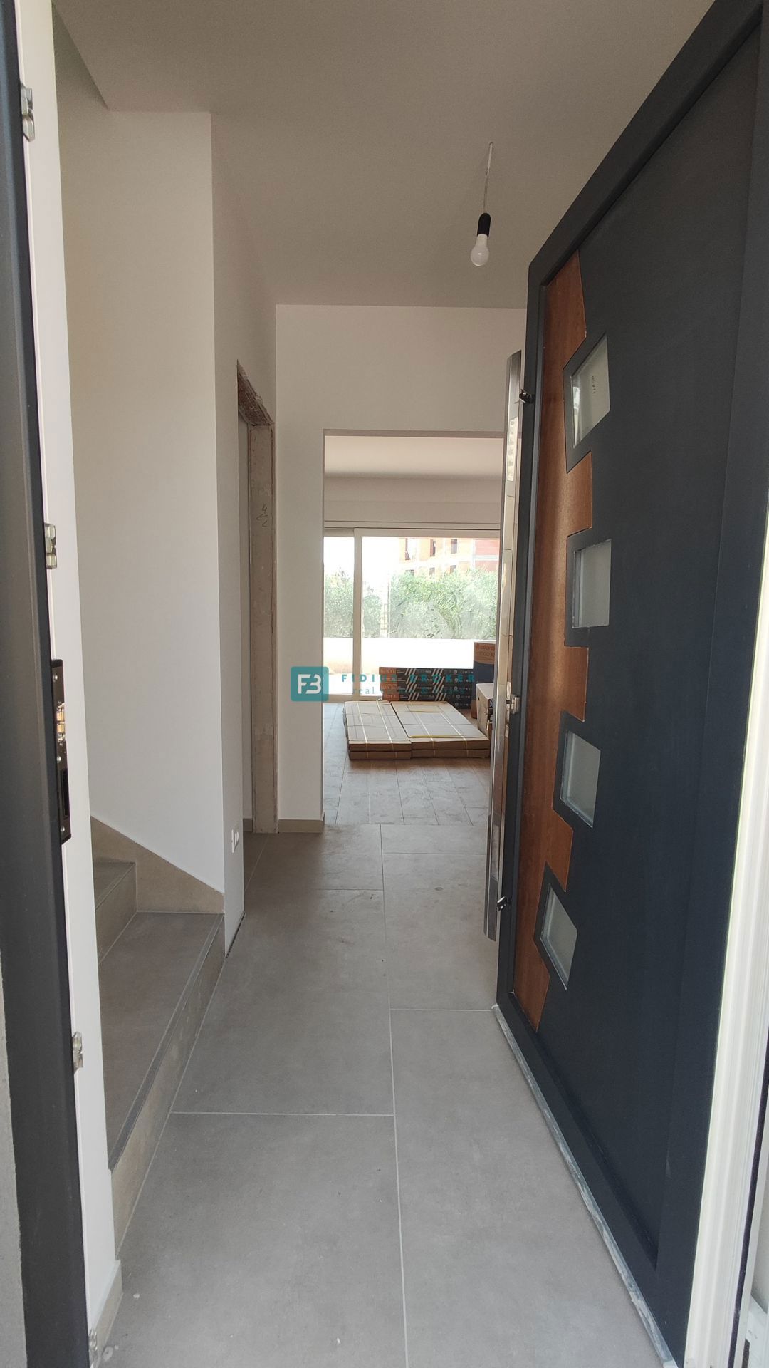 VODICE, novogradnja, 200 m do plaže, dvoetažni apartma, terasa