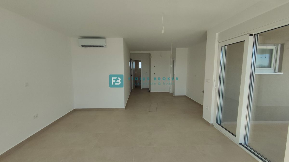 VODICE, novogradnja, 2. nad., pogled na morje, shramba, S6