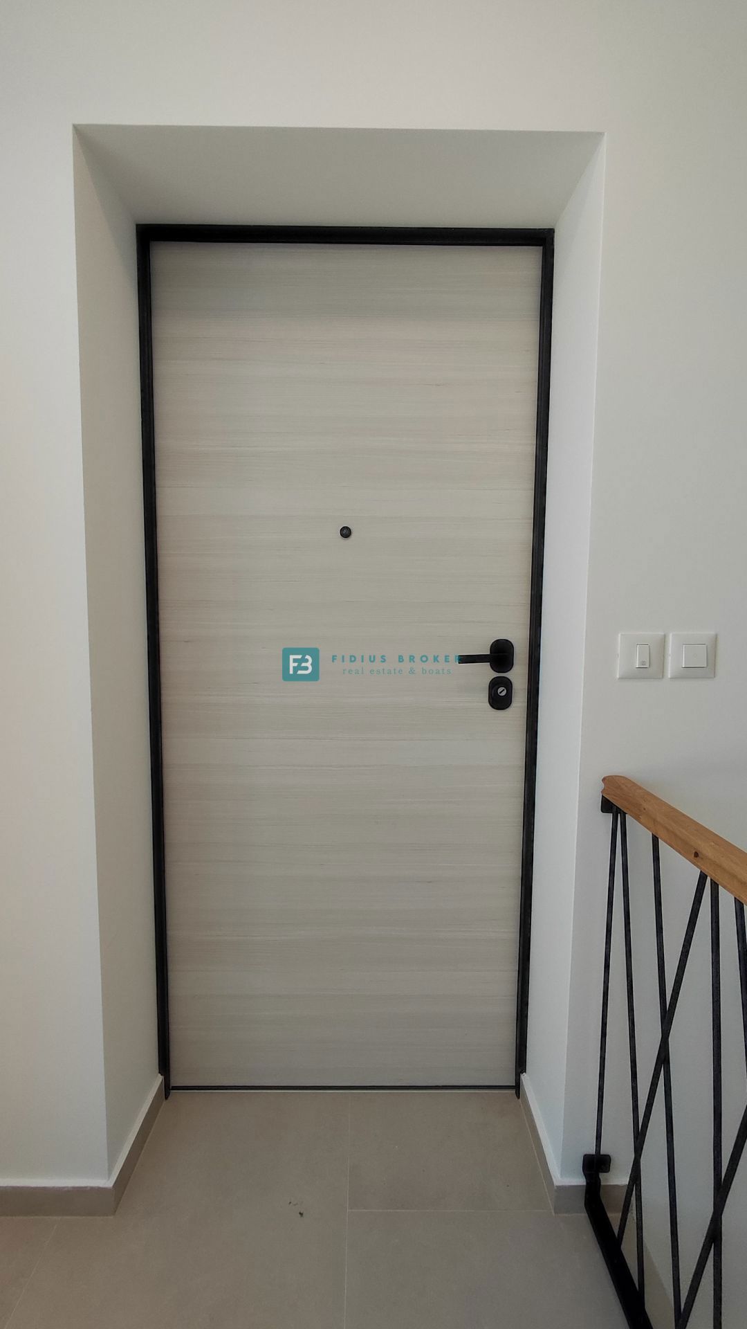 VODICE, novogradnja, 2. nad., pogled na morje, shramba, S6