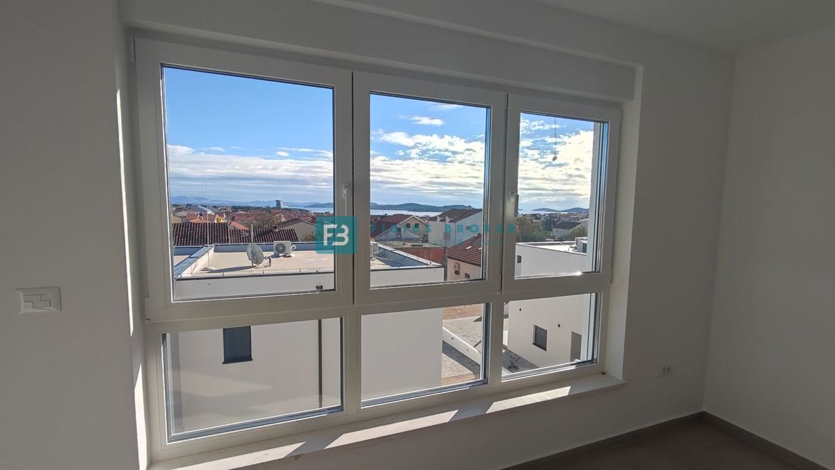 VODICE, novogradnja, 2. nad., pogled na morje, shramba, S6