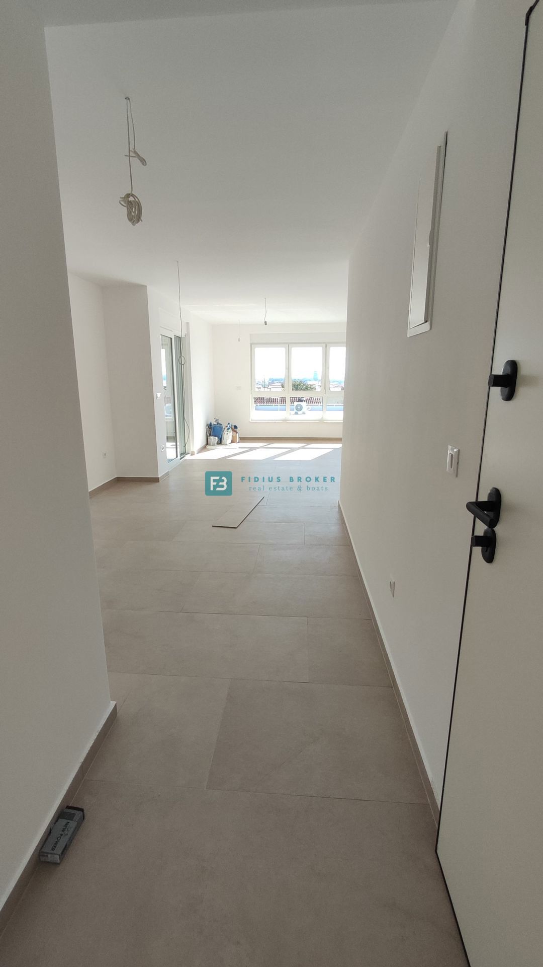 VODICE, novogradnja, 2. nad., pogled na morje, shramba, S6