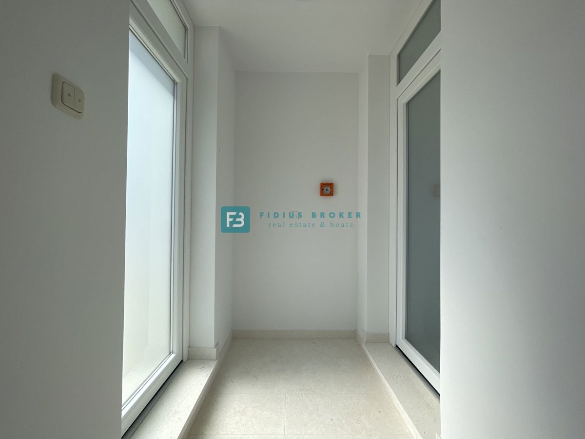 VODICE - SRIMA, novo, 2. vrsta do morja, penthouse, strešna terasa, panoramski pogled