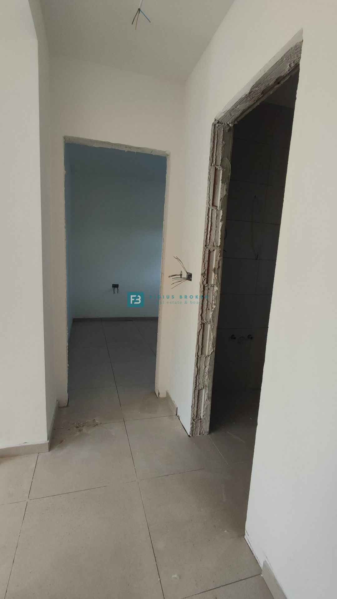 VODICE, novogradnja, pritličje, vrt 84 m2, 2 spavaće sobe