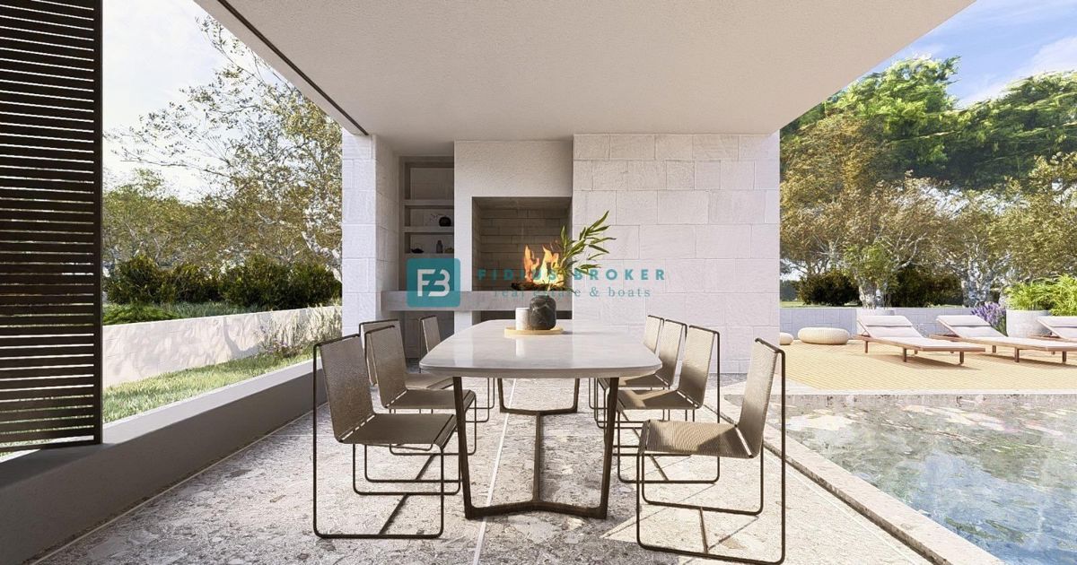 VODICE, nova, luksuzno opremljena vila, bazen, garaža, wellness, telovadnica, razgled