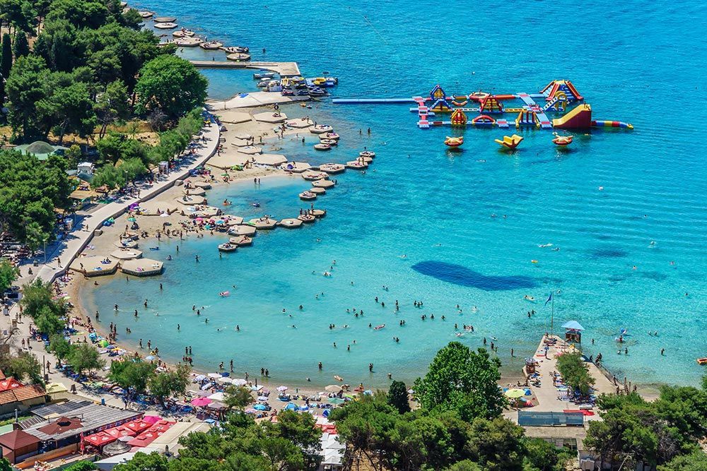 VODICE, novogradnja, 200 m do plaže, dvoetažni apartma, terasa