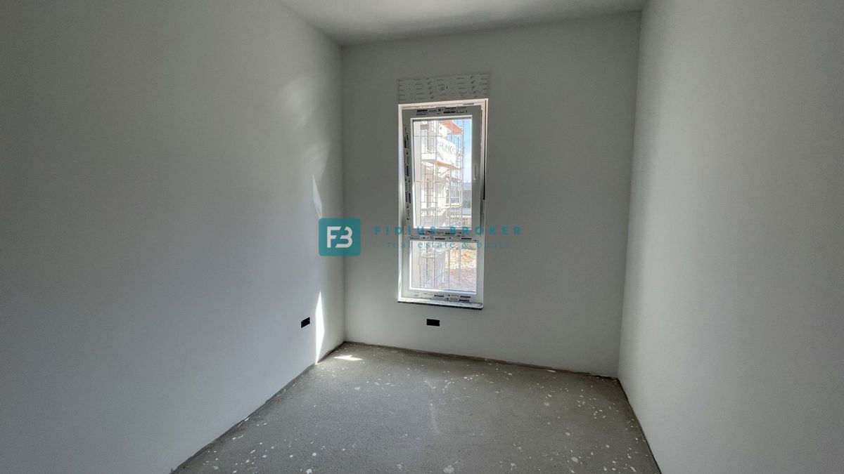 VODICE - SRIMA, novogradnja, top lokacija, 300 m od morja, 3sob