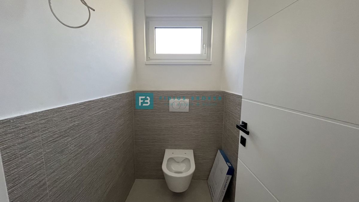 VODICE - SRIMA, nova, dvojček, 300 m do plaže, pogled na morje, S1