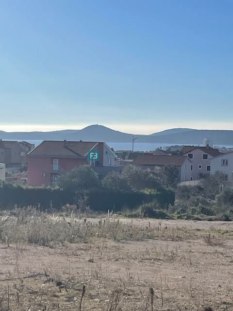 Zemljišče Vodice, 870m2