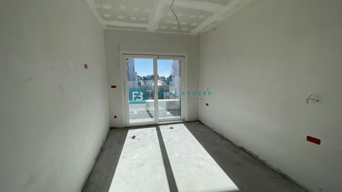 VODICE, novo, luksuzno stanovanje, vrhunska lokacija, 50 m do plaže, 1. nadstropje, terasa, dvigalo