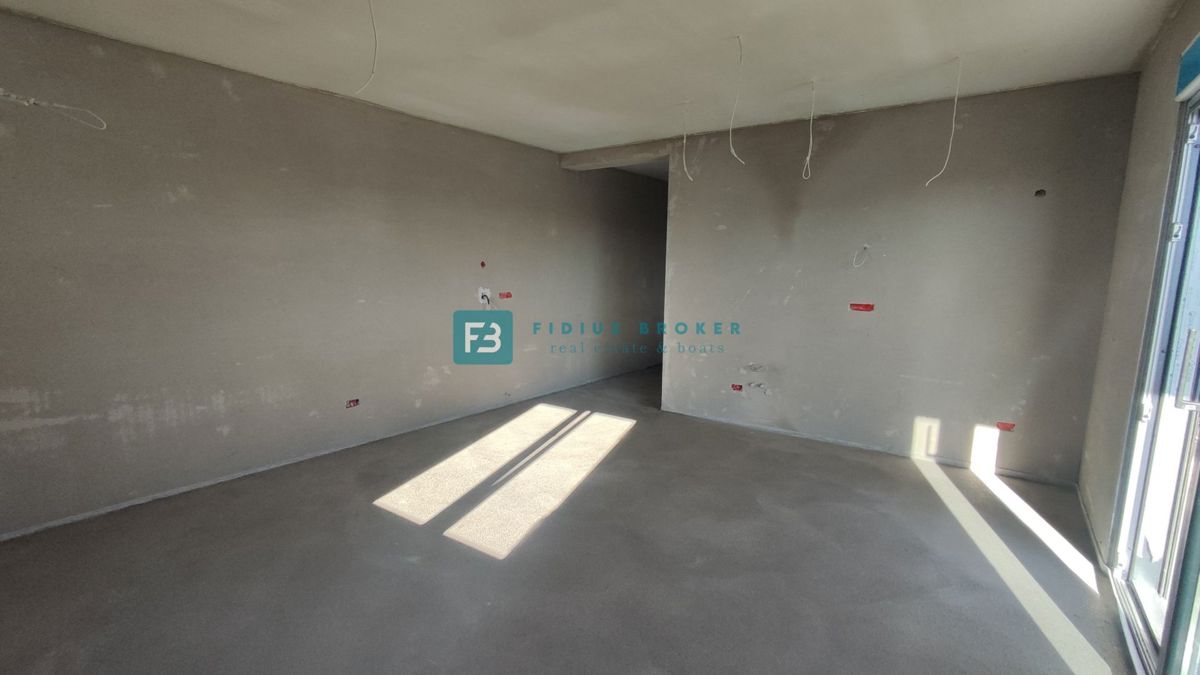 VODICE, novogradnja, moderno stanovanje, terasa, pogled na morje